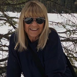 Meet your Posher, Christine